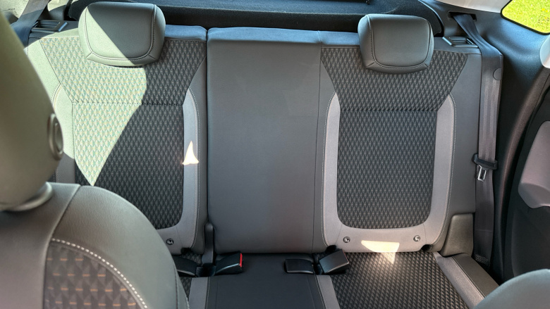 Vauxhall Crossland X 1.2T [130] Tech Line Nav 5dr [Start Stop] Petrol Hatchback